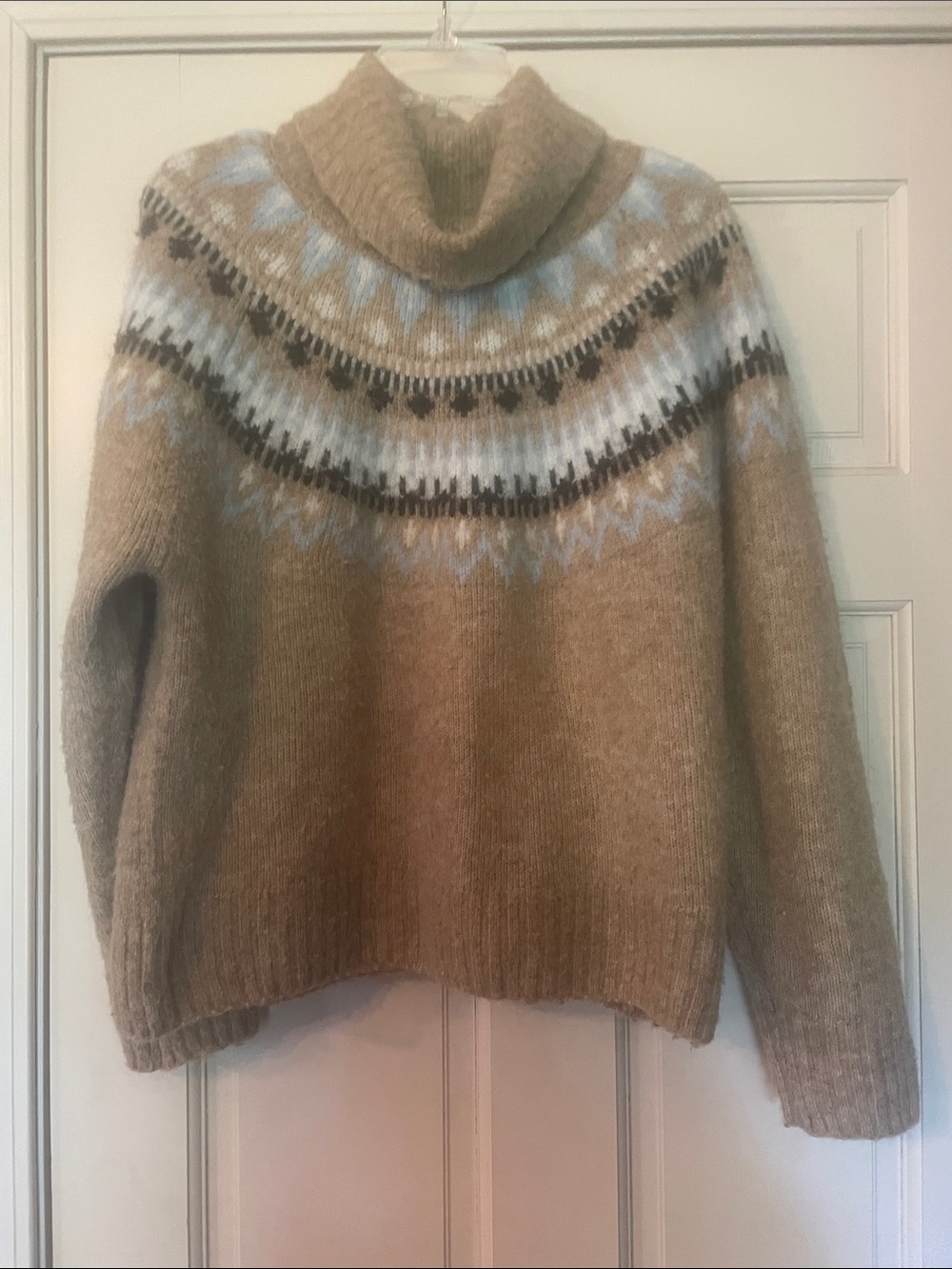 H & M-Cozy Tan Fair Isle Turtleneck Sweater—Size M